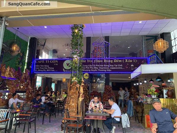 Cần sang lại Quán Cafe khu sầm uất