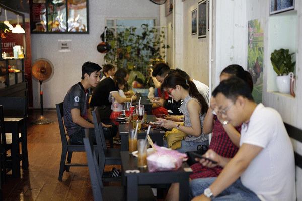 Cần sang lại quán Cafe vì không có thời gian quản lý