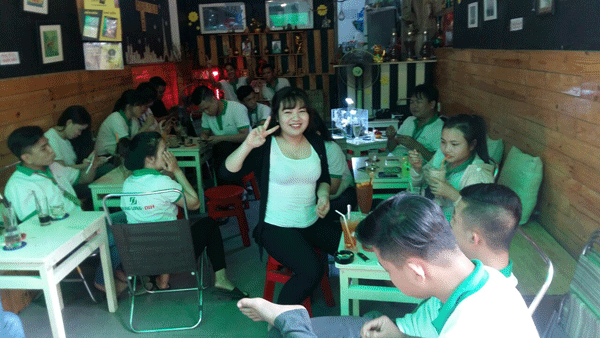 can-sang-lai-quan-cafe-vi-khong-co-thoi-gian-quan-ly-50610.gif