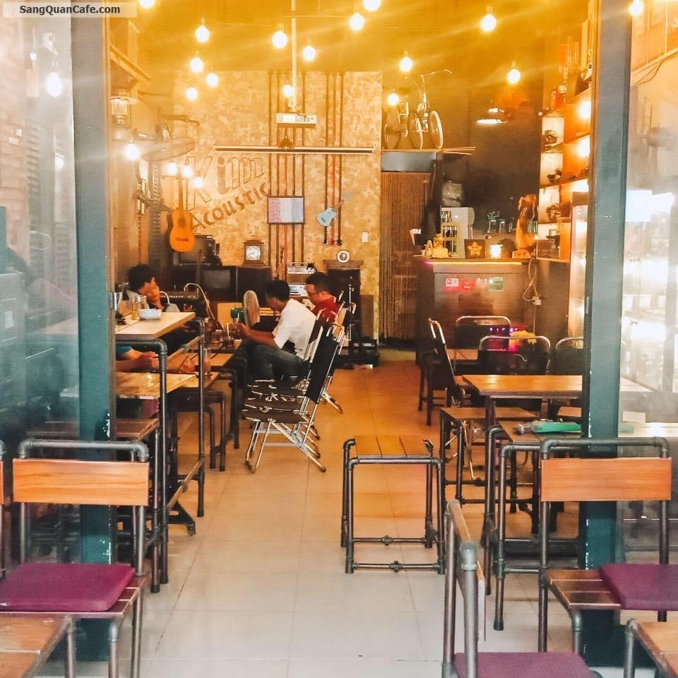 Cần sang quán cafe Acoustic không gian cổ