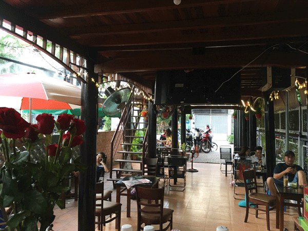 Cần sang quán cafe bong đá đang kinh doanh ổn định