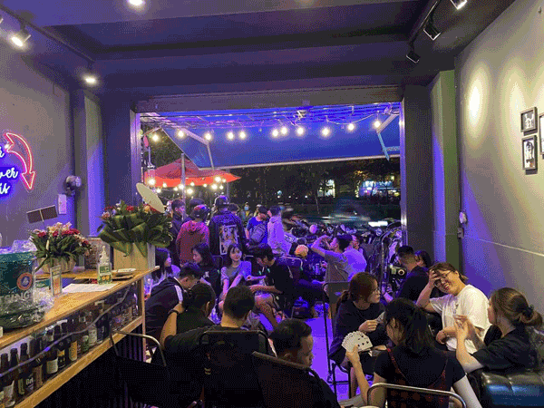 Cần sang quán Cafe Chill Trường Sa