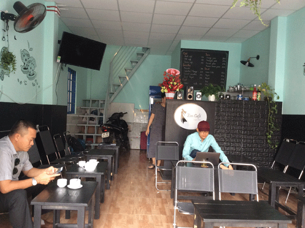 Cần sang quán cafe Do việc riêng nên không thể tiếp tục kinh doanh.