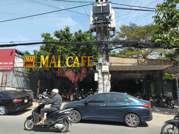 Cần sang quán CAFE MAI rất đông khách