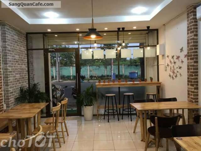 Cần sang quán cafe thức ăn nhanh và đồ uống