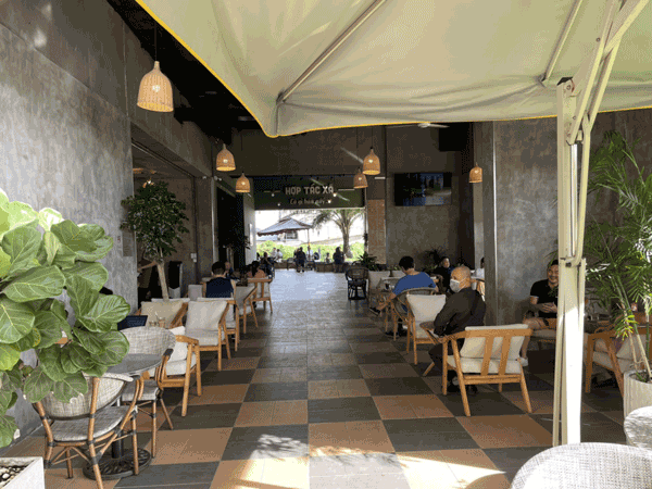 chuyen-nhuong-50-von-co-phan-tai-hai-quan-cafe-thuoc-chuoi-cafe-walya-99573.gif