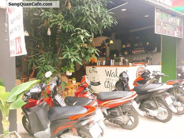 Đi nước ngoài cần sang gấp quán Cafe