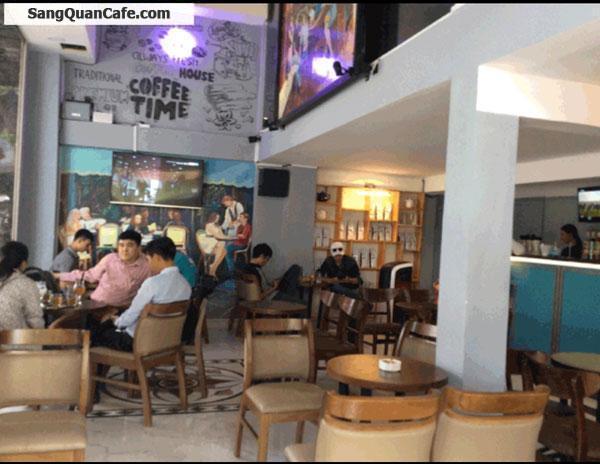 Gia đình về Bắc sang gấp quán cafe