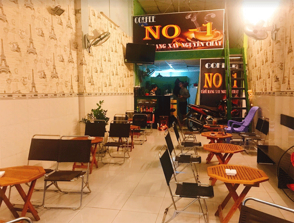 Sang Cafe ghế gỗ