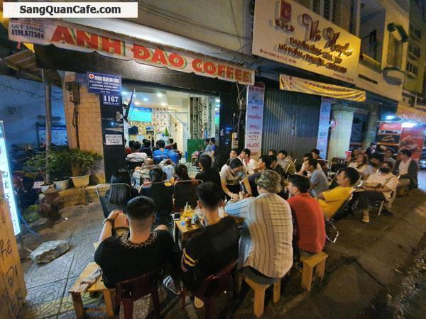 Sang Cafe mặt bằng đẹp Góc 2 mặt tiền