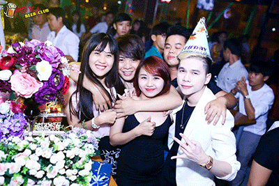 sang-clb-nova-beer-club-binh-duong-42367.gif