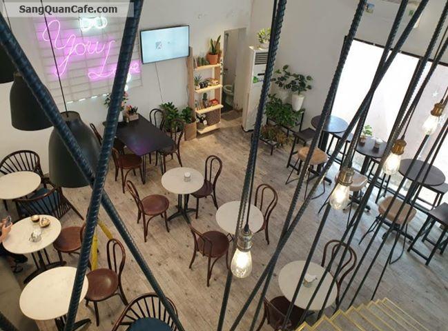 Sang gấp quán cafe gần chợ đêm Phú Quốc