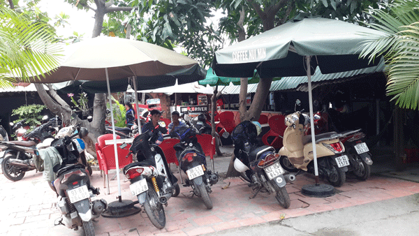 Sang gấp Quán Cafe Sân Vườn