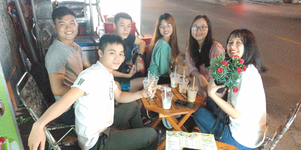 sang-gap-quan-trai-cay-sinh-to-nuoc-ep-cafe-binh-thanh-43139.gif