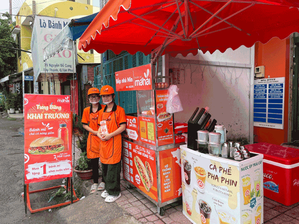 Sang lại quán cafe + bánh mì MÁ HẢI