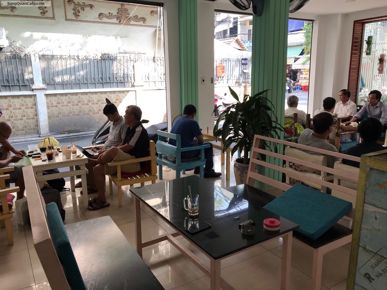 Sang mặt bằng quán Cafe - cơm văn phòng 2 mặt tiền