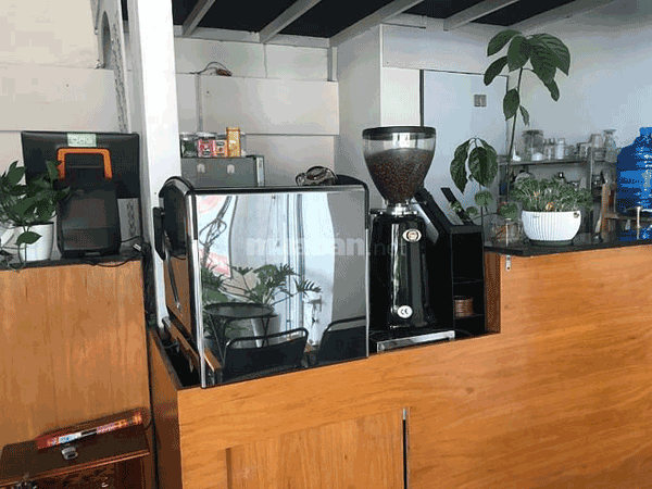 Sang lại quán Sam Cafe đang kinh doanh ổn định tại Quận 9.