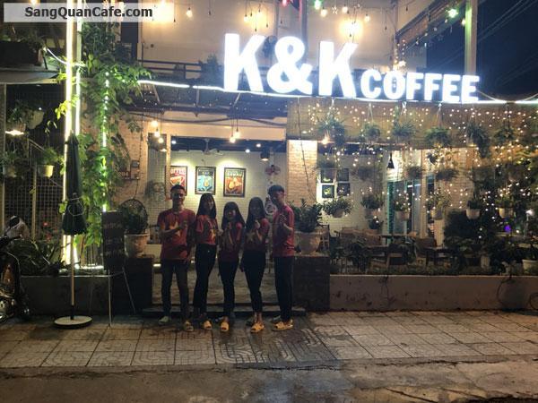 Sang nhượng quán cafe, trà sữa, kem 2 mặt tiền