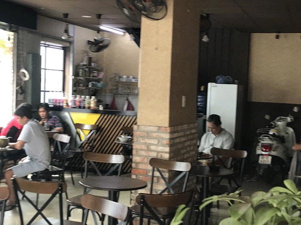 Sang quán cafe 2 mặt tiền