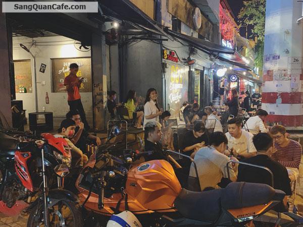 Sang quán cafe 2 Mặt Tiền có lượng khách ổn định