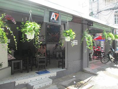 sang-quan-cafe-2-mat-tien-quan-3-95584.gif