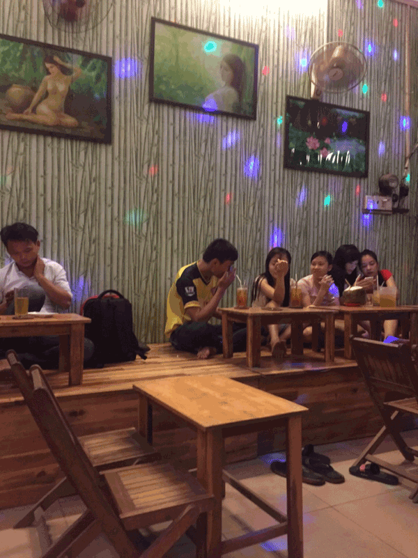 Sang quán cafe 2 mặt tiền rộng rãi thoáng mát