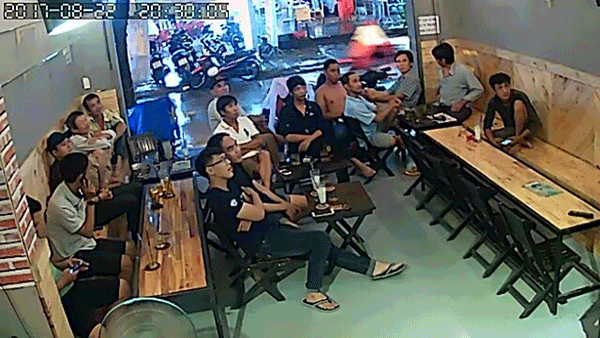 sang-quan-cafe-27-thep-moi-tan-binh-97596.gif