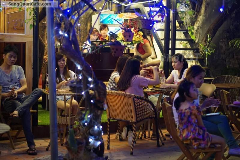 Sang quán cafe 300m2 sân vườn, máy lạnh