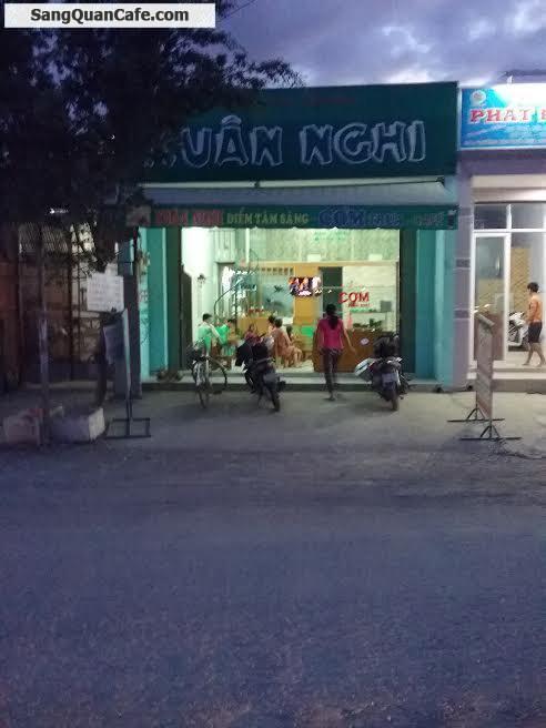 Sang quán cafe, cơm trưa đối diện công Mêtro Hiệp Phú