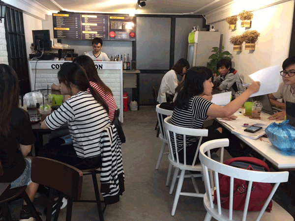 Sang quán cafe cơm văn phòng đường D2 Bình Thạnh.