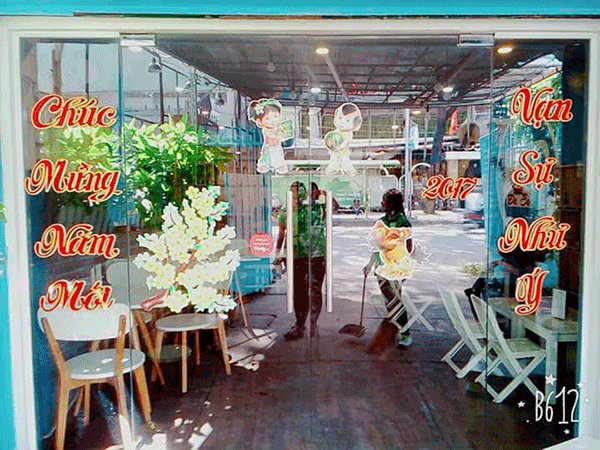 sang-quan-cafe-com-van-phong-quan-3-61408.gif