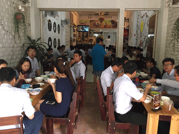 Sang quán cafe cơm văn phòng Quận Bình Thạnh