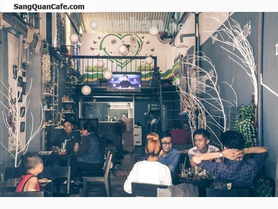 Sang quán cafe đang buôn bán tốt