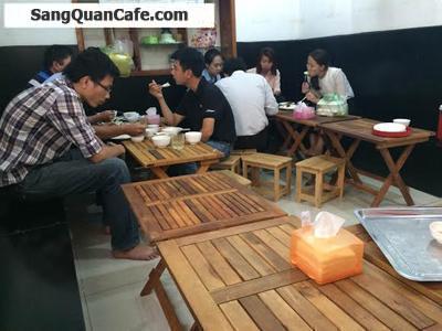 Sang quán cafe đối diện cổng cư xá Đô Thành