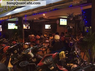 Sang quán cafe đường Trường Sa