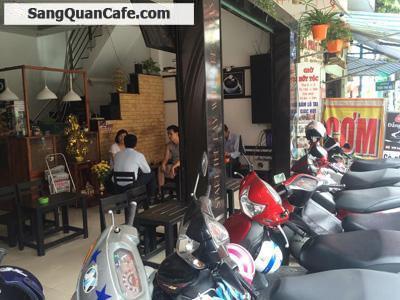 Sang quán cafe ghế gỗ mặt bằng ngang 7,5m