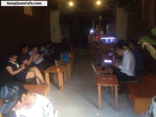 Sang quán cafe ghế gỗ quận Tân Phú