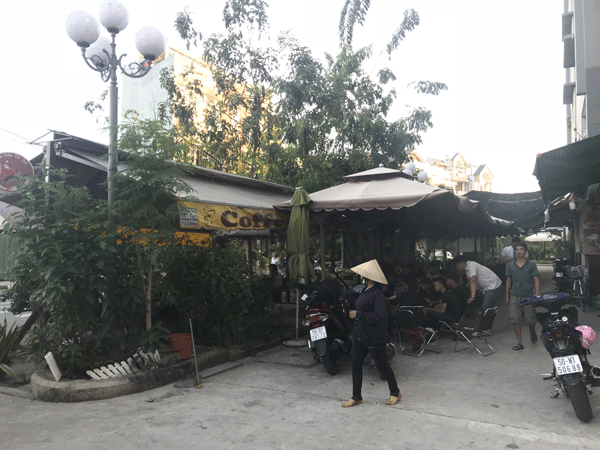 Sang quán cafe góc 2 mặt tiền