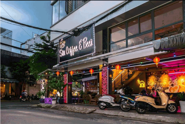 sang-quan-cafe-goc-2-mat-tien-6m-x-20m-13118.gif