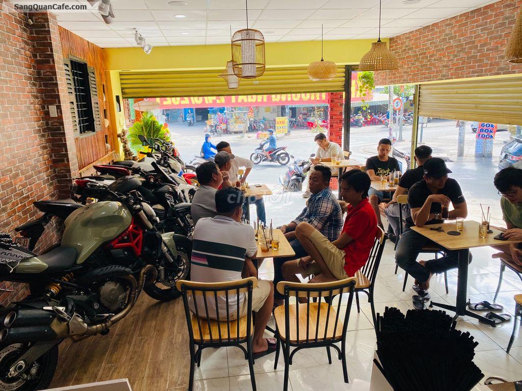 Sang quán cafe góc 2 mặt tiền quận 12