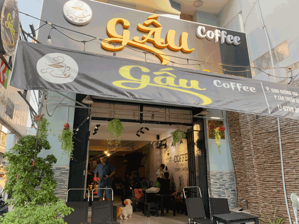 Sang quán cafe góc 2 MT Quận 7