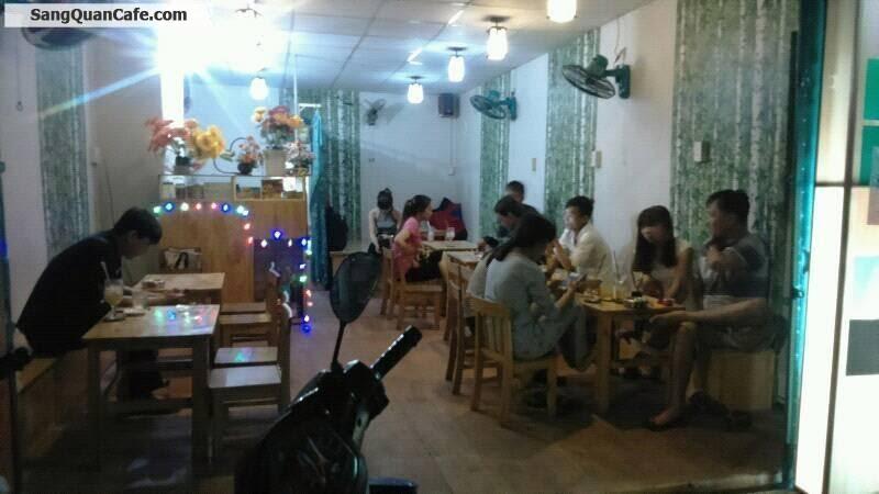 Sang quán cafe kề trường Trung cấp Phương Nam