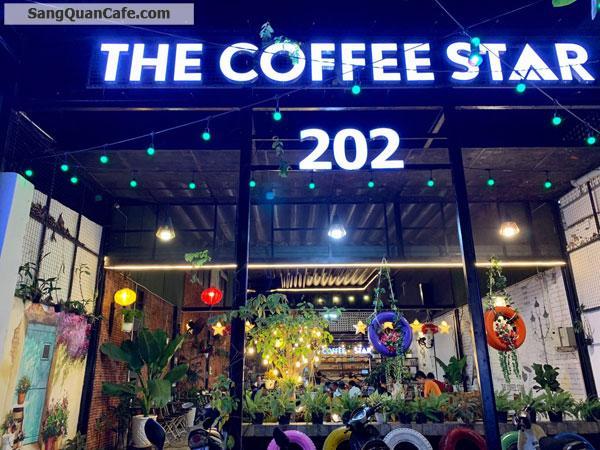 Sang quán cafe mặt bằng hơn 200m2