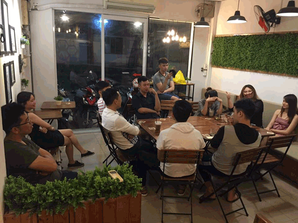 Sang quán cafe Mặt tiền đường Nguyễn Thượng Hiền, Quận 10