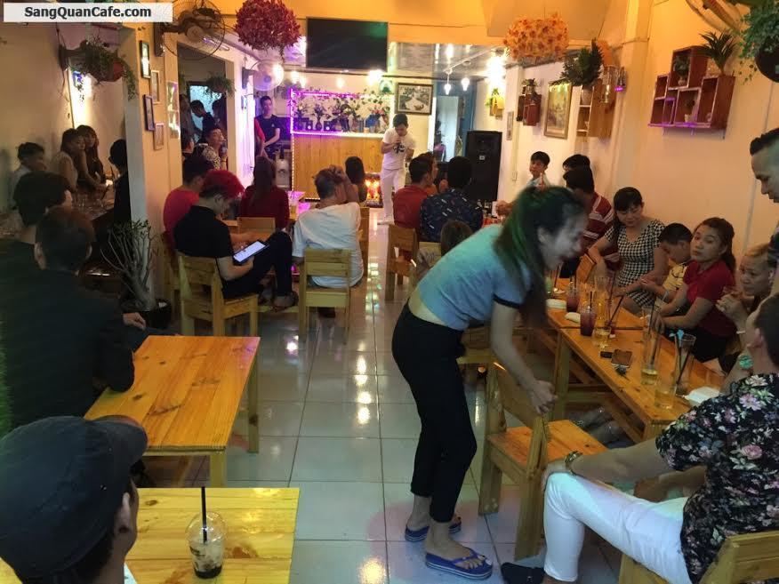 Sang quán cafe mặt tiền quận 8