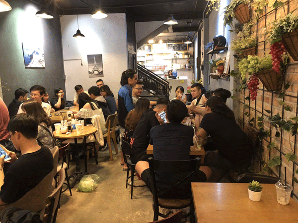 sang-quan-cafe-may-lanh-da-kinh-doanh-lau-nam-43652.gif