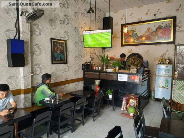 Sang quan cafe ngay ngã 3 khu vip