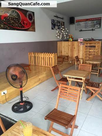 Sang quán cafe nguyên chất và kem cuôn Thái Lan