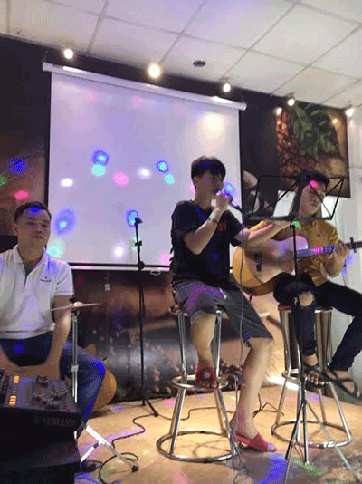 Sang quán cafe nhạc aucoustic quận Tân Bình