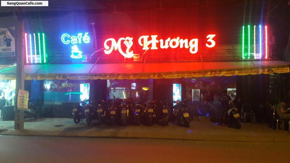 Sang quán cafe nhạc trẻ DJ đang hoạt động tốt